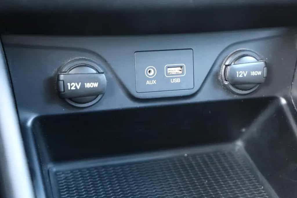 Hyundai TUCSON 1.6 Select 2WD KAM*NAVI*APPLE 05/2020-photo-17