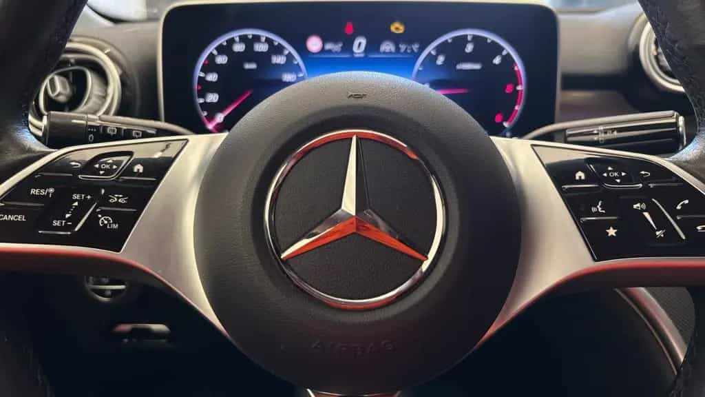 Mercedes-Benz C 200 T d Distro*AHK*360*LED*Standheizung*DAB 03/2023-photo-18