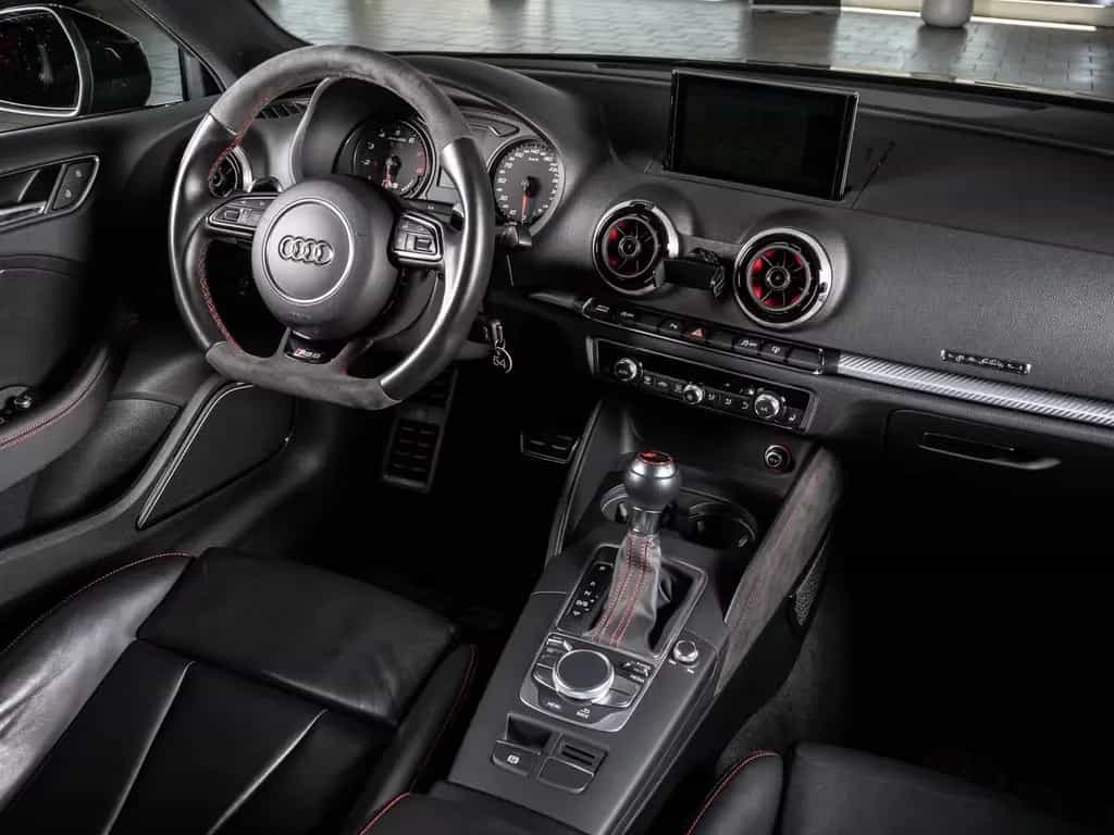 Audi RS3 RS 3 Sportback 2.5 TFSI quattro  *RS-SITZ*SPORTA 09/2015-photo-10