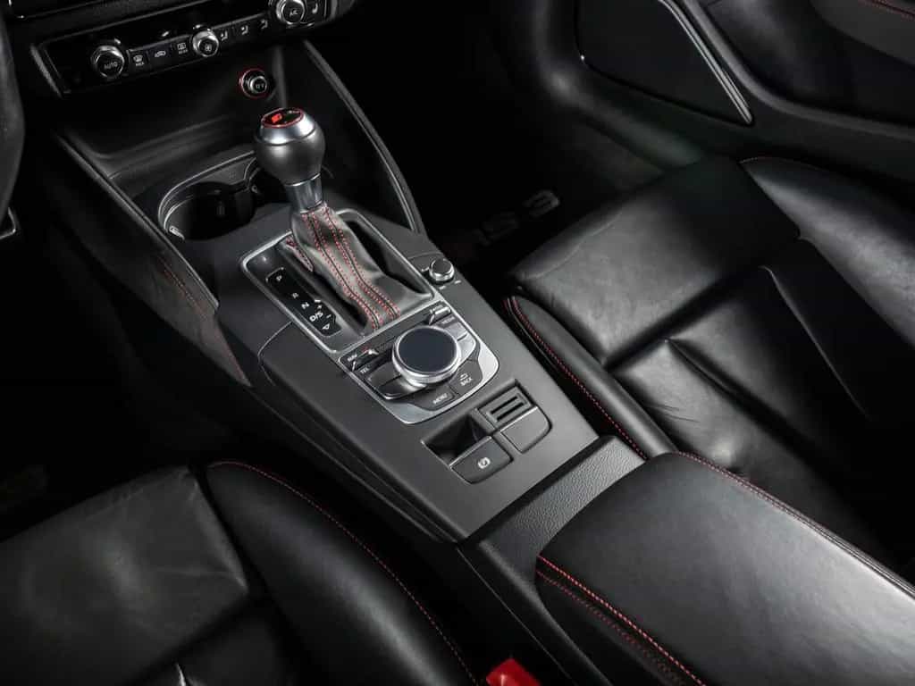 Audi RS3 RS 3 Sportback 2.5 TFSI quattro  *RS-SITZ*SPORTA 09/2015-photo-12