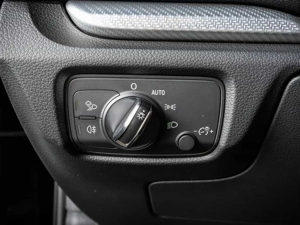 Audi RS3 RS 3 Sportback 2.5 TFSI quattro  *RS-SITZ*SPORTA 09/2015-photo-18