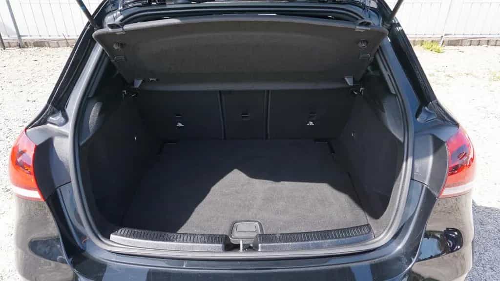 Mercedes-Benz A-Class 200 AMG Line,Navi, Keyless,Night-Pak,Panorama 01/2022-photo-21