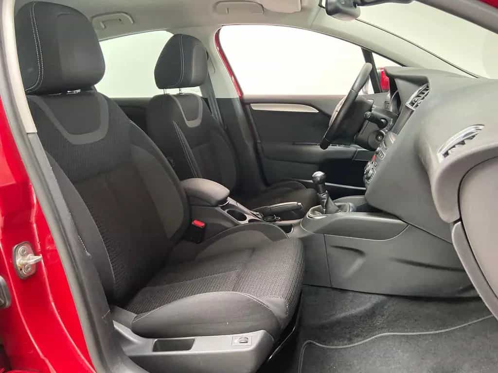 Citroën C4 Lim Klima Sitzheiz Carplay Tempomat PDC AHK 03/2018-photo-11