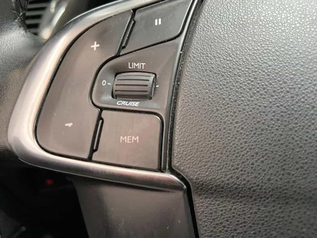 Citroën C4 Lim Klima Sitzheiz Carplay Tempomat PDC AHK 03/2018-photo-20