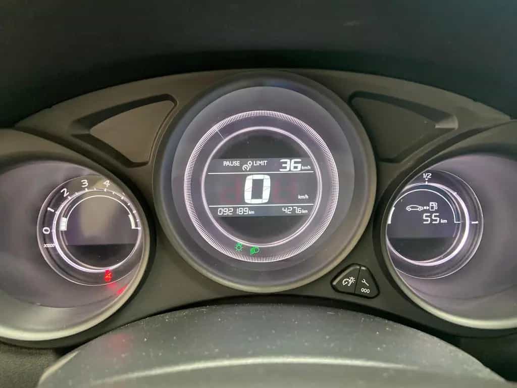 Citroën C4 Lim Klima Sitzheiz Carplay Tempomat PDC AHK 03/2018-photo-24