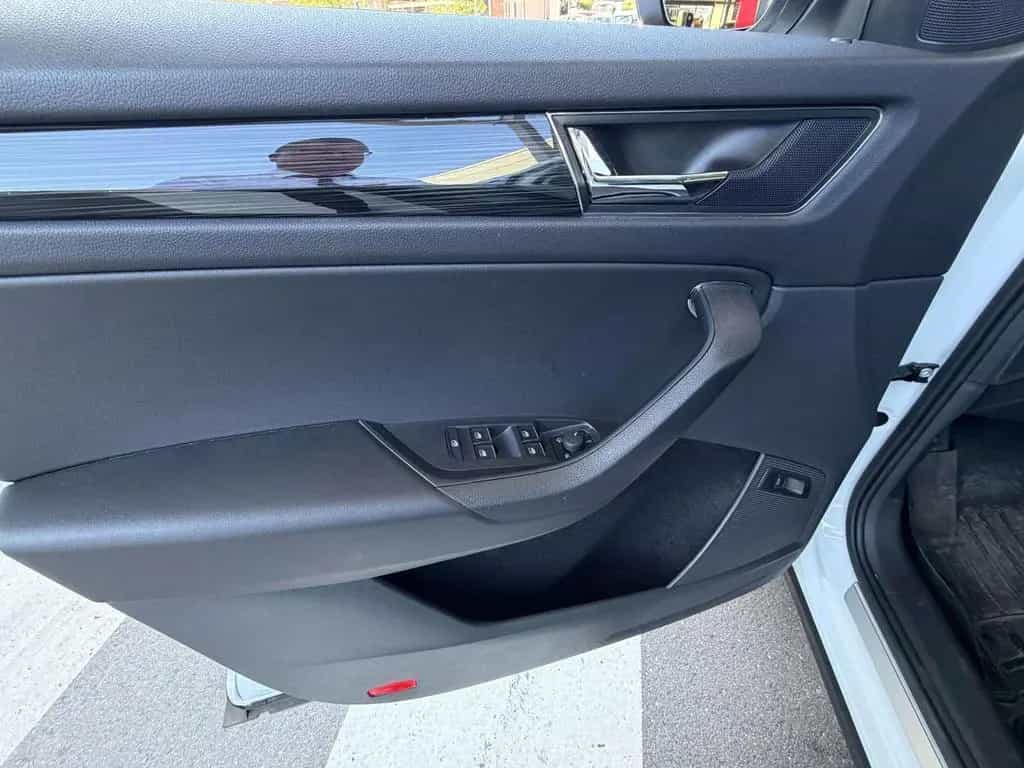 Skoda Kodiaq Style 4x4 Automatik 02/2019-photo-13