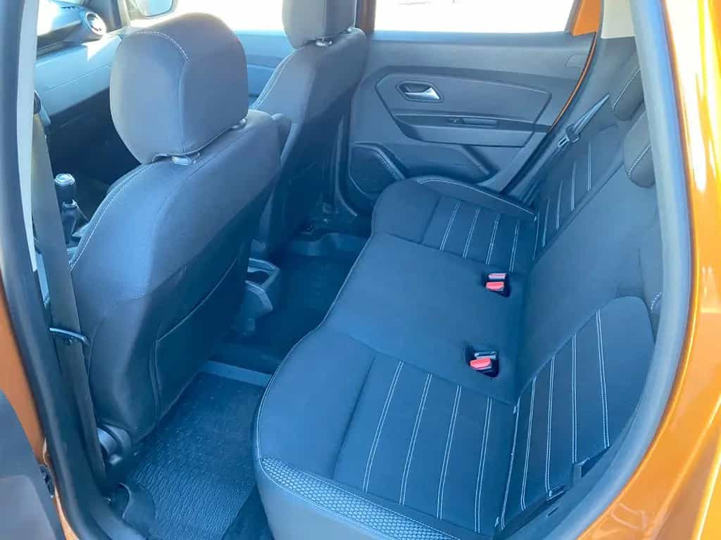 Dacia Duster 1.6 4x4 PRESTIGE 4WD ALLWETTER AHK NAVI 05/2019-photo-36