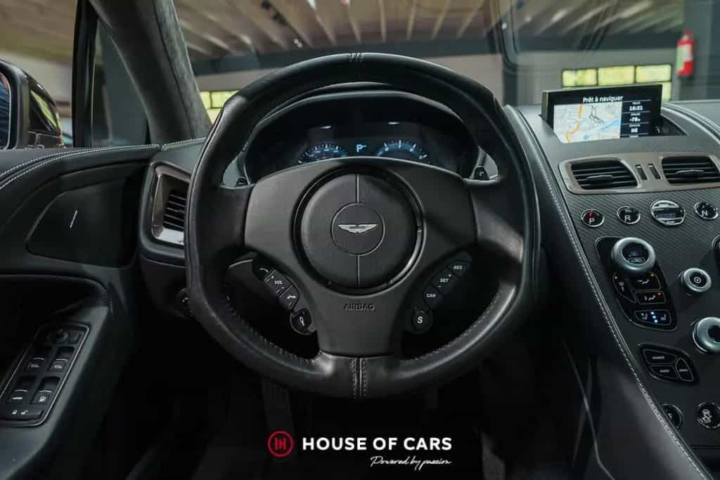 Aston Martin Vanquish II 2+2 TOUCHTRONIC III JUST SERVICED 10/2017-photo-13