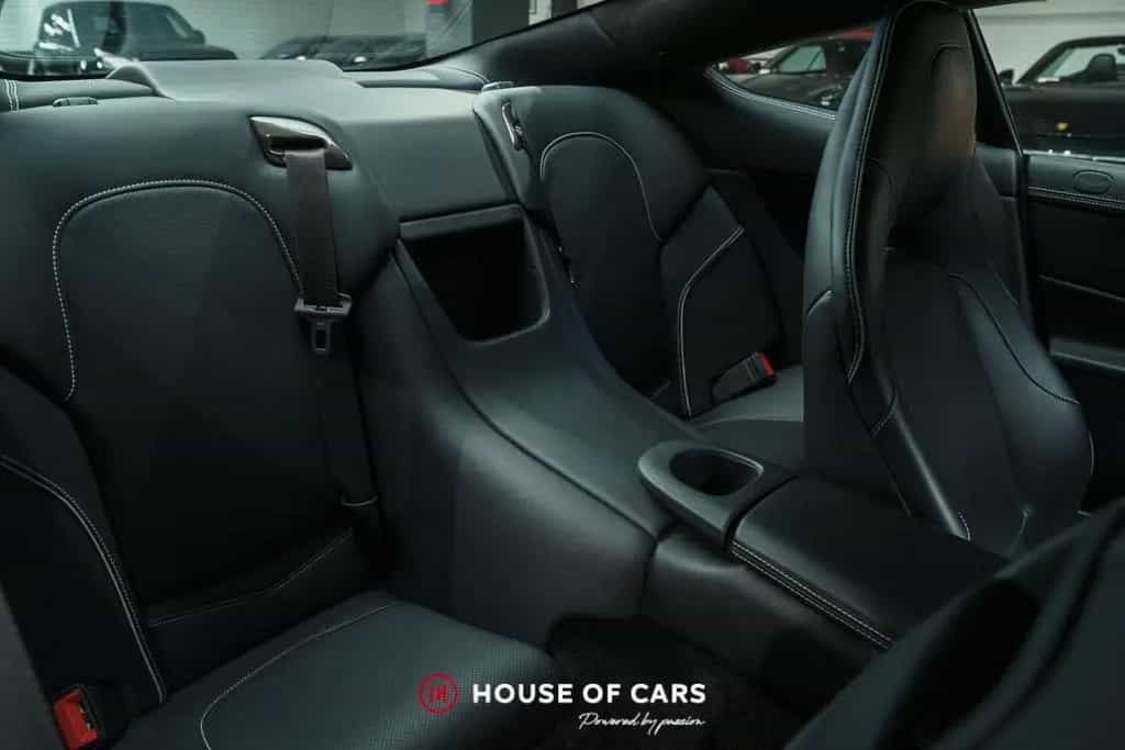 Aston Martin Vanquish II 2+2 TOUCHTRONIC III JUST SERVICED 10/2017-photo-16