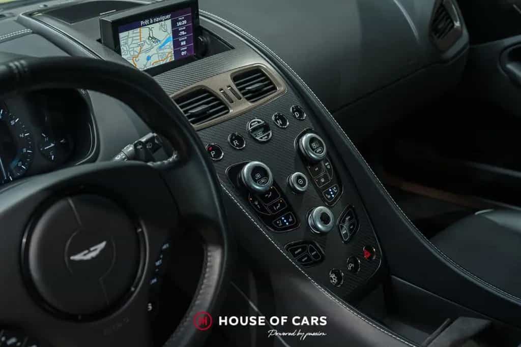 Aston Martin Vanquish II 2+2 TOUCHTRONIC III JUST SERVICED 10/2017-photo-17