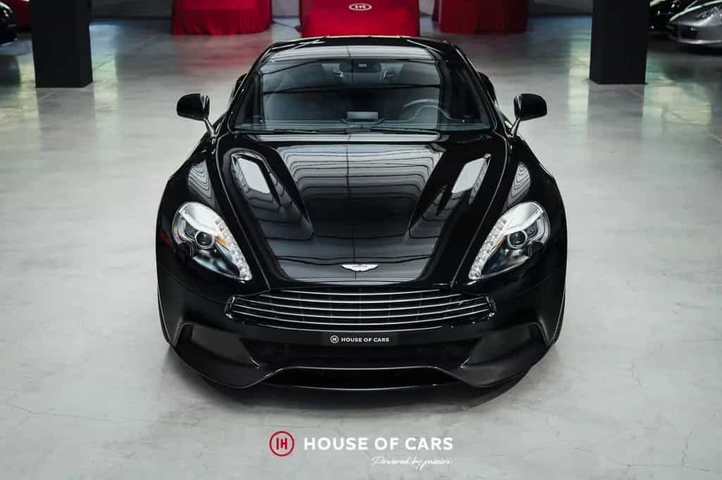 Aston Martin Vanquish II 2+2 TOUCHTRONIC III JUST SERVICED 10/2017-photo-1