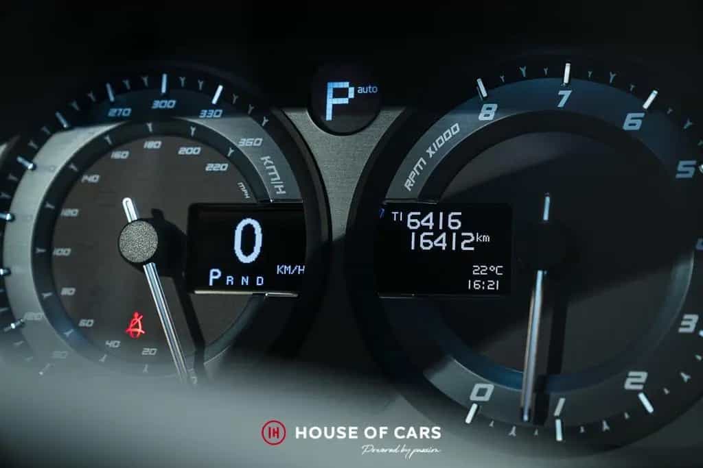 Aston Martin Vanquish II 2+2 TOUCHTRONIC III JUST SERVICED 10/2017-photo-19