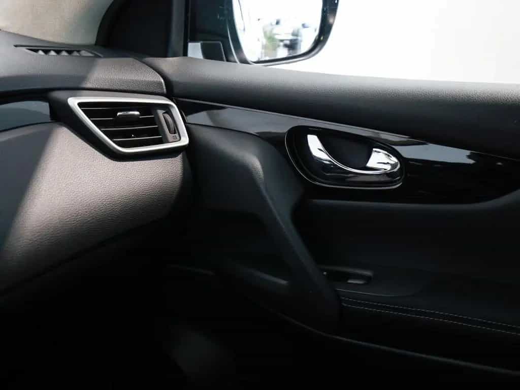 Nissan Qashqai N-Connecta 1.2l DIG-T +GJR+KAMERA+NAVI 03/2017-photo-14