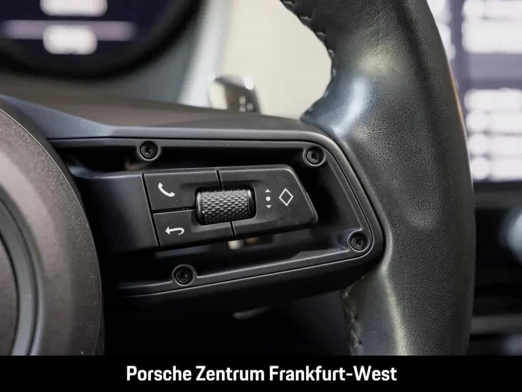 Porsche Macan Standheizung Surround View 20-Zoll LED 10/2022-photo-21