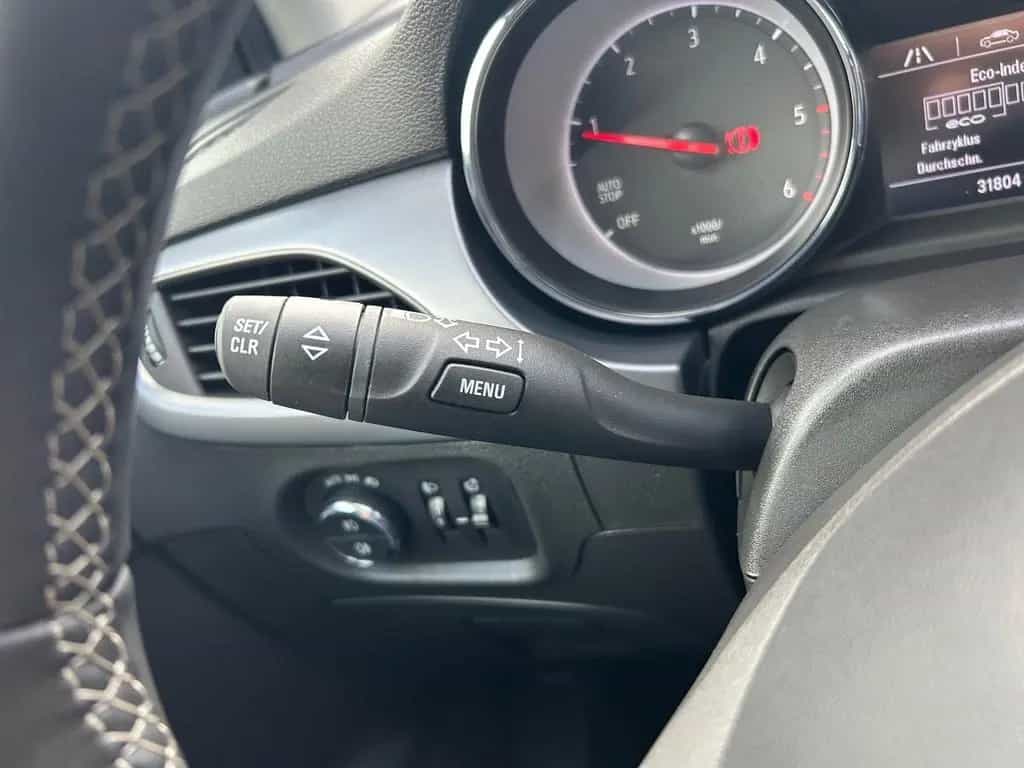Opel Astra Edition LED*Tempomat*Kamera*PDC*1.Hand 12/2020-photo-21