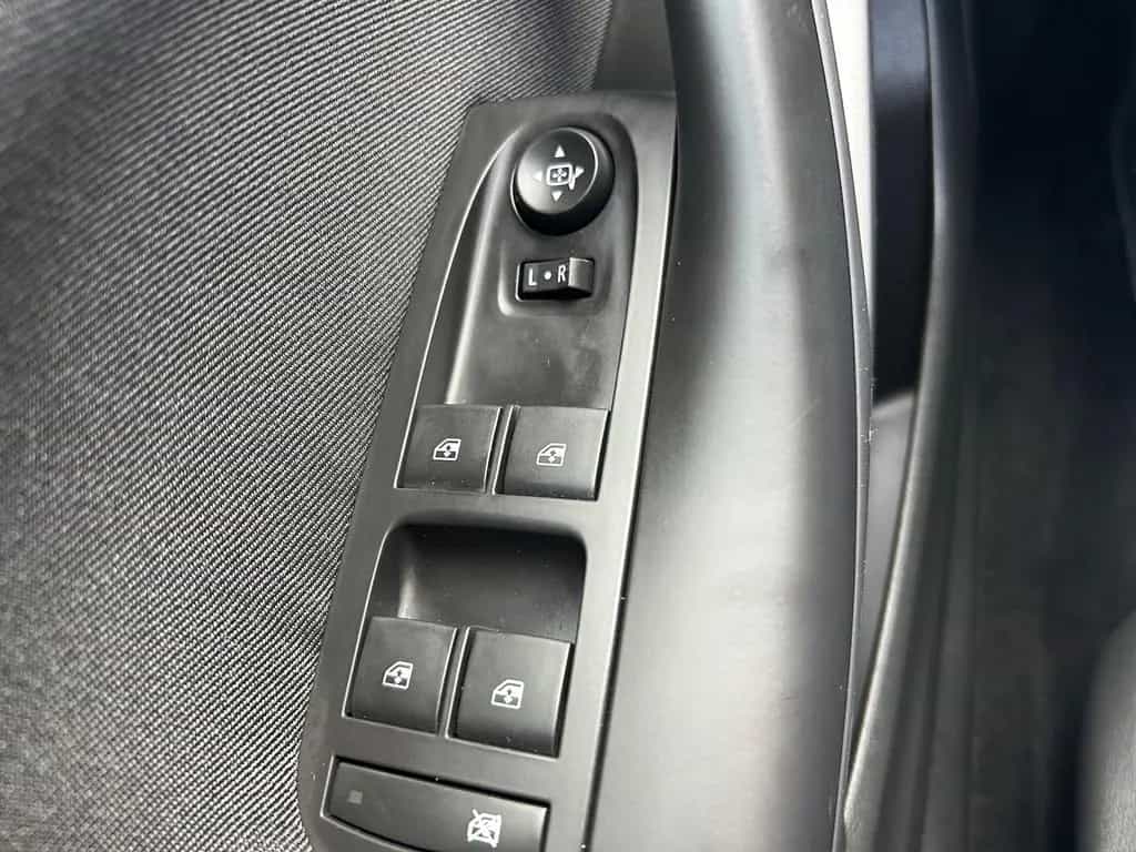 Opel Astra Edition LED*Tempomat*Kamera*PDC*1.Hand 12/2020-photo-25