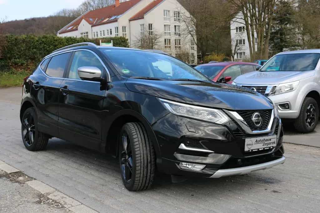 Nissan Qashqai 1.3 Automatik N-Motion 04/2019-photo-1