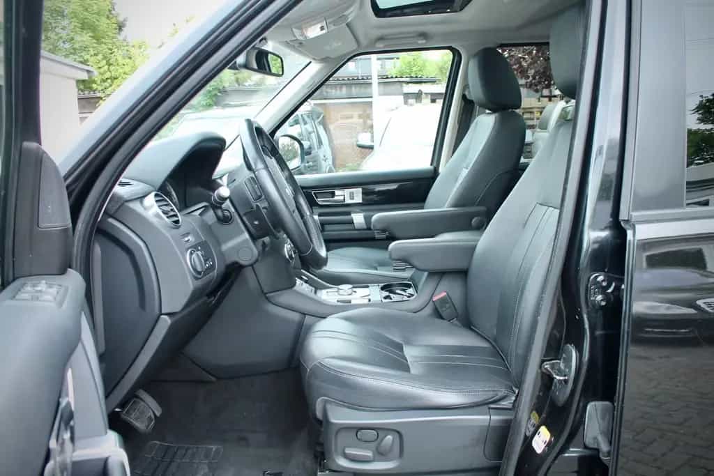 Land Rover Discovery 3.0 SDV6 Panorama Xenon Leder 7-Sitz 04/2015-photo-11