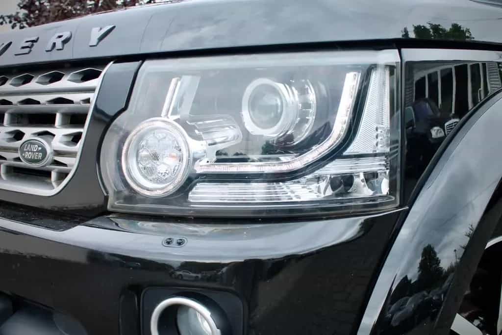 Land Rover Discovery 3.0 SDV6 Panorama Xenon Leder 7-Sitz 04/2015-photo-19