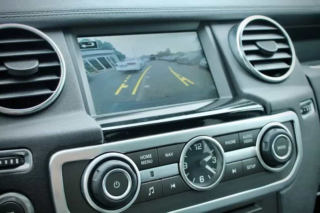 Land Rover Discovery 3.0 SDV6 Panorama Xenon Leder 7-Sitz 04/2015-photo-20