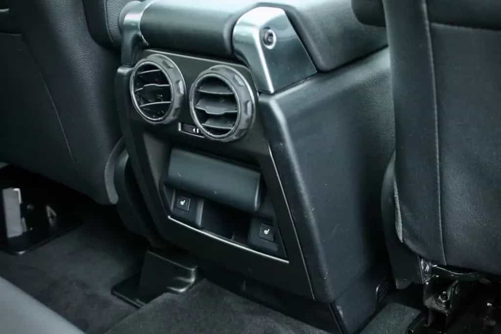 Land Rover Discovery 3.0 SDV6 Panorama Xenon Leder 7-Sitz 04/2015-photo-7