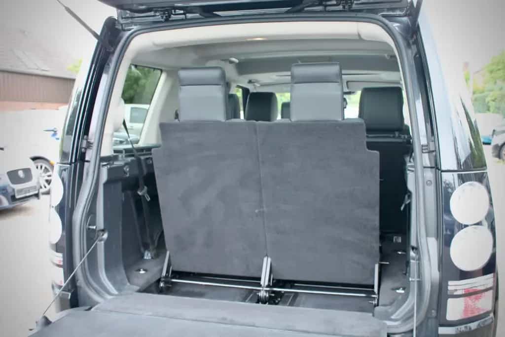 Land Rover Discovery 3.0 SDV6 Panorama Xenon Leder 7-Sitz 04/2015-photo-8