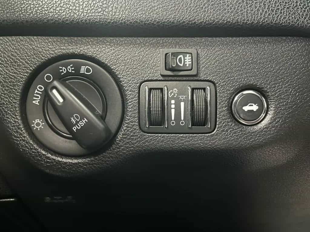 Chrysler 300C 3,6l V6 *LEDER / AUT / SZH/8-Fach* 11/2014-photo-22