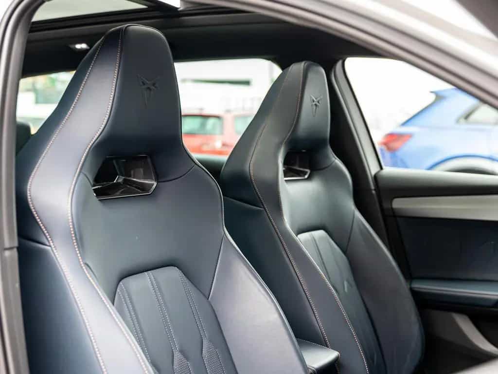 Cupra Leon VZ 4Drive ST 2.0 T/VC/KAM/ACC/BEATS/CARPLAY 04/2022-photo-28