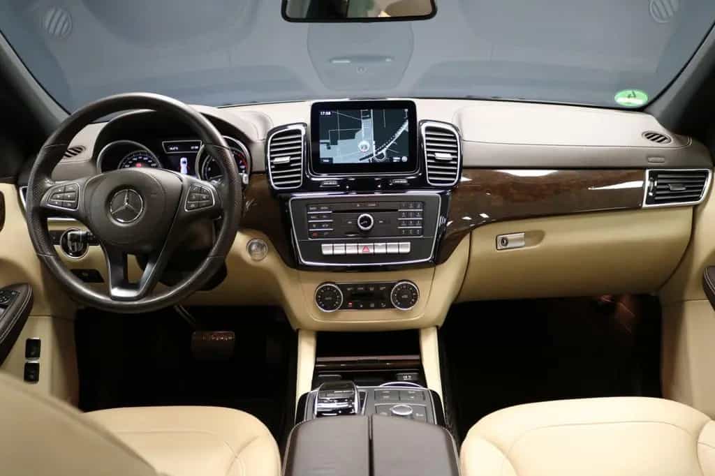Mercedes-Benz GLS-Class 400 4Matic/KAMERA/PANO/LEDER/7 SITZER 07/2017-photo-30