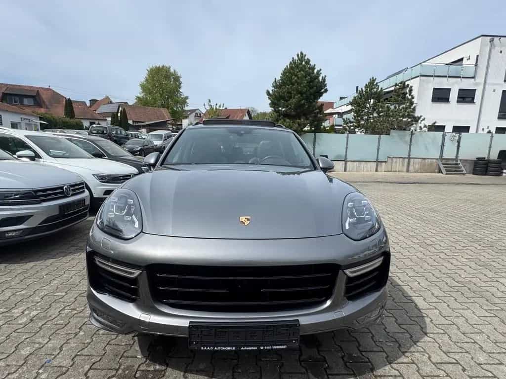 Porsche Cayenne GTS 06/2016-photo-6