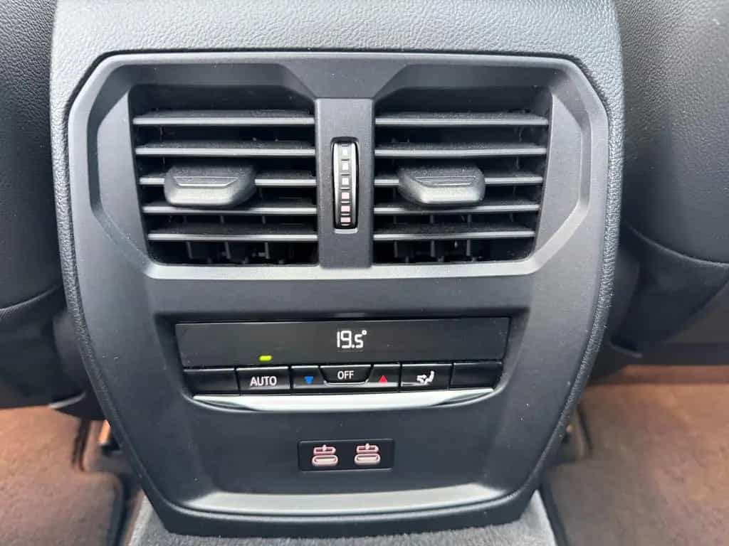 BMW 3 Series 318i Touring M Sport PANO HiFi 19" DA Keyless 05/2022-photo-16