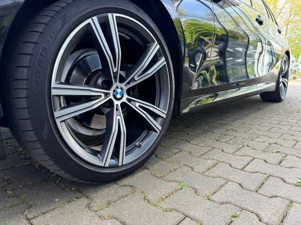 BMW 3 Series 318i Touring M Sport PANO HiFi 19" DA Keyless 05/2022-photo-7