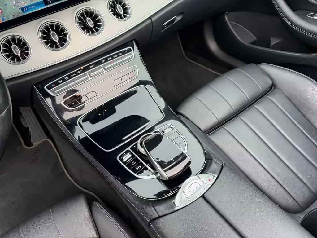 Mercedes-Benz E 200 Cabrio TÜV NEU/NAVI/LED S./R-CAM/DAB+/SHZ/ 10/2021-photo-14