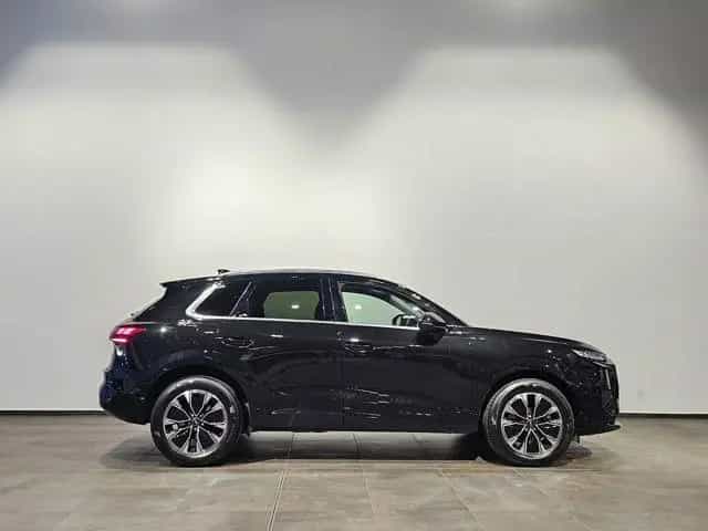 Audi Q3 TFSI Quattro Sport Led Virtual Kamera AHK 18' 10/2025-photo-6