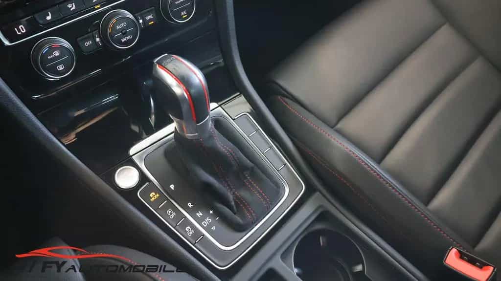 Volkswagen Golf GTI Clubsport BMT* Garantie* 8xBereift* Top 12/2016-photo-23