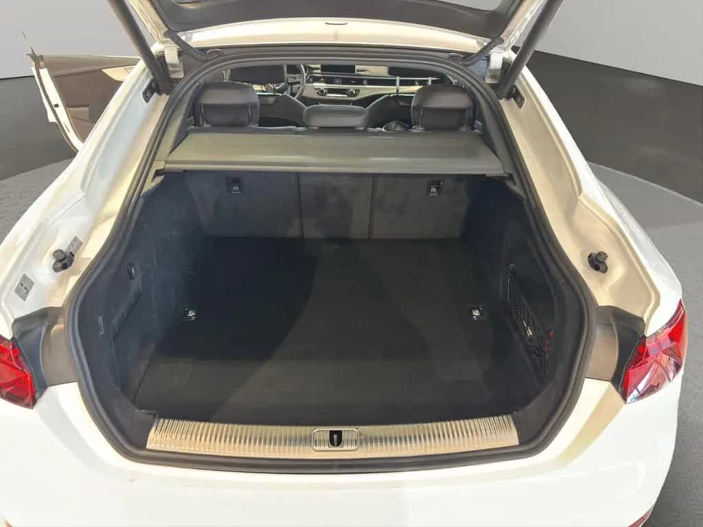 Audi A5 SB 40TFSI S Line AHK MATRIX KAM HUD ACC VC 11/2019-photo-8
