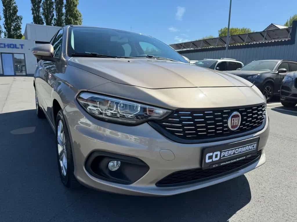 Fiat Tipo *LOUNGE*NAVI*RFK*ÖL NEU*ALLWETTER*PDC*SITZH 12/2021-photo-14