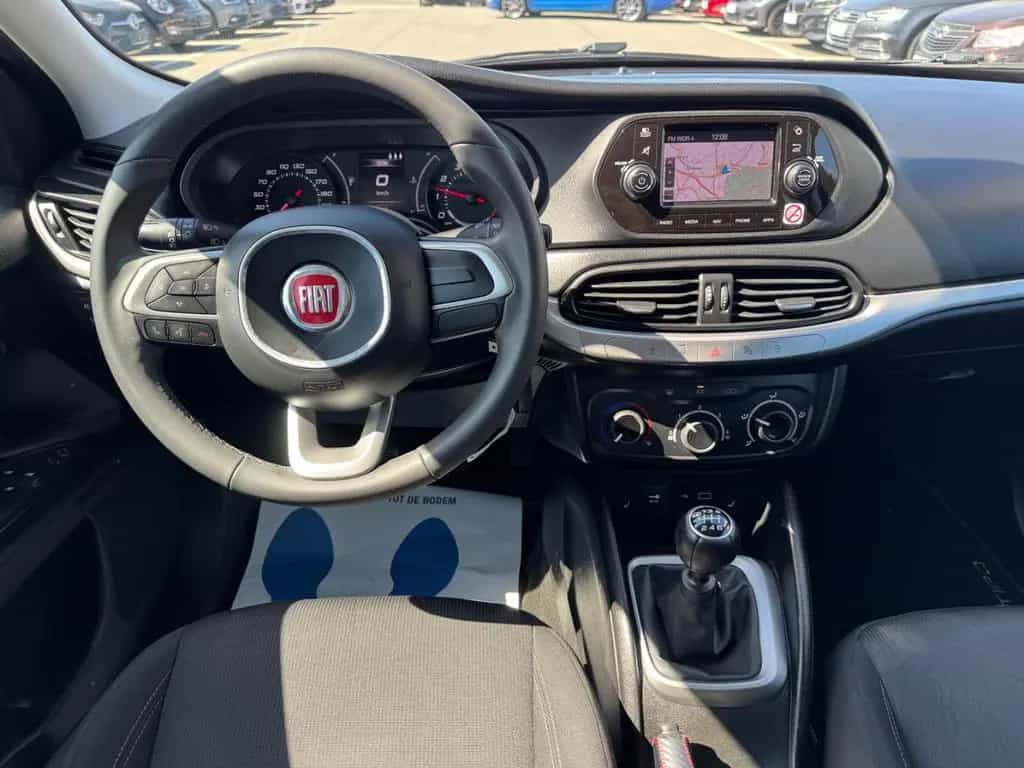 Fiat Tipo *LOUNGE*NAVI*RFK*ÖL NEU*ALLWETTER*PDC*SITZH 12/2021-photo-15