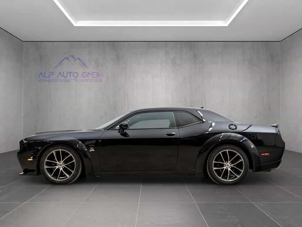 Dodge Challenger R/T Scat Pack V8 6,4 L Wide Body 06/2016-photo-2