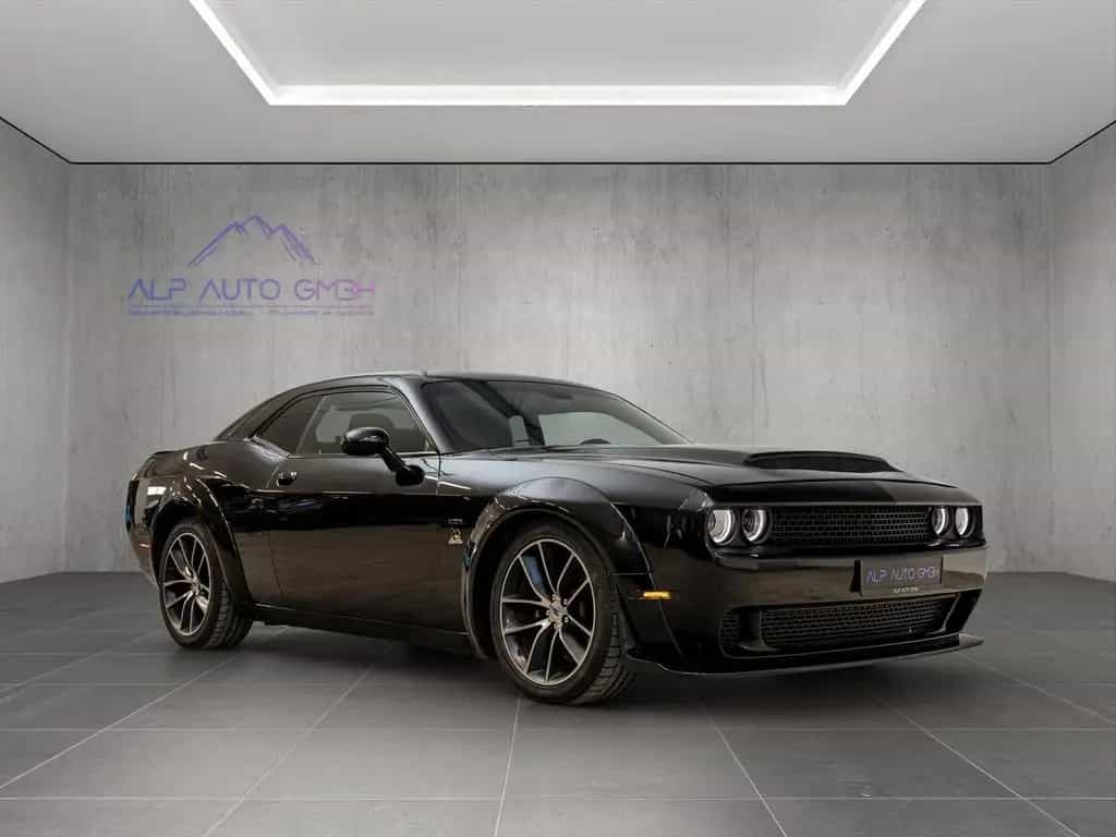 Dodge Challenger R/T Scat Pack V8 6,4 L Wide Body 06/2016-photo-7