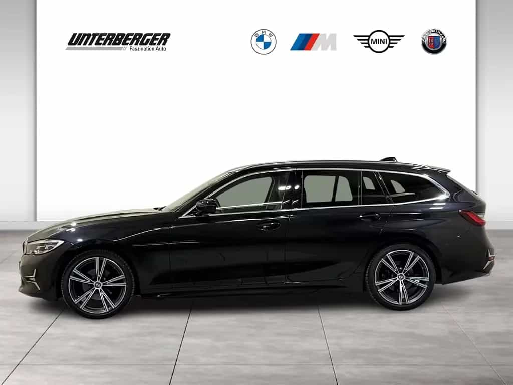 BMW 320 d Touring Luxury Line ACC HiFi Sportsitze 06/2022-photo-1
