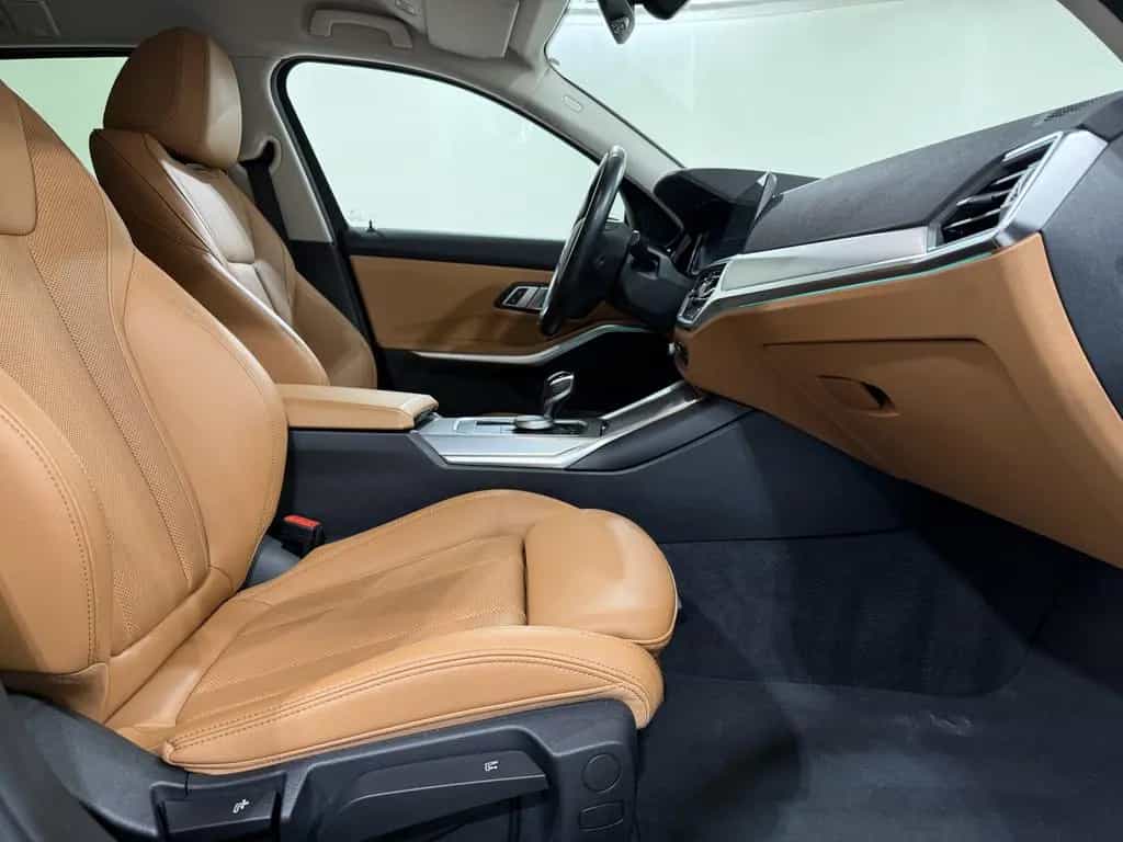 BMW 320 d Touring Luxury Line ACC HiFi Sportsitze 06/2022-photo-9