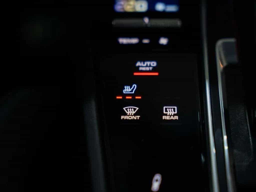 Porsche Cayenne GTS 4.0 Bi-Turbo V8 - Sport Chrono pack 09/2020-photo-11