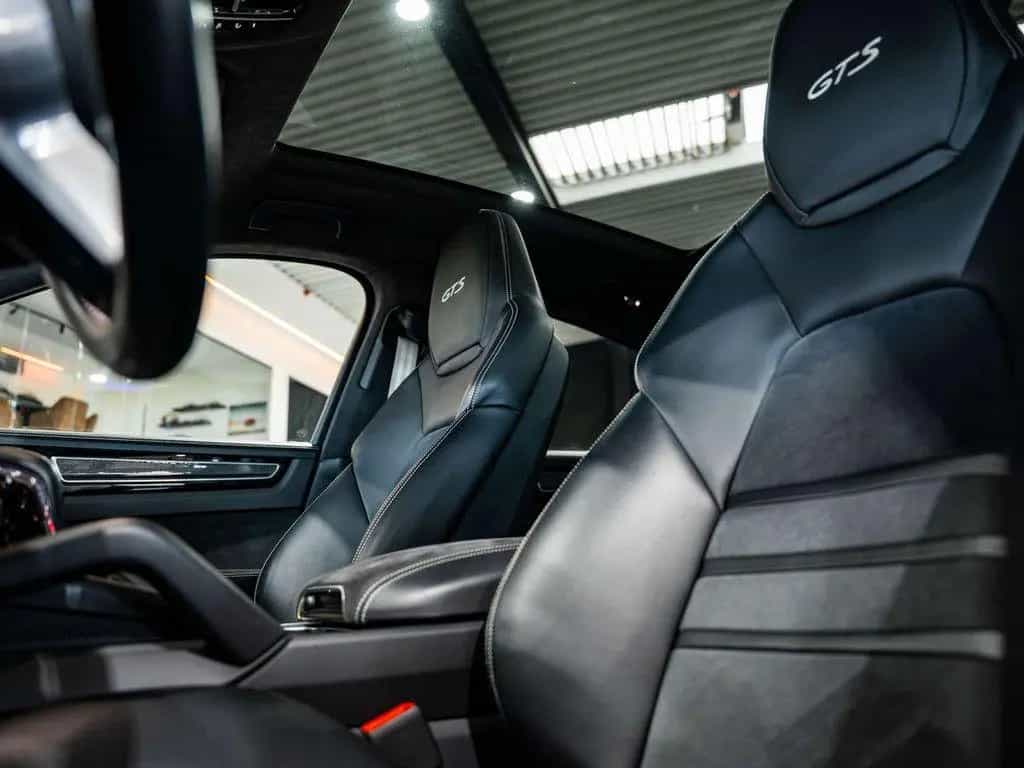 Porsche Cayenne GTS 4.0 Bi-Turbo V8 - Sport Chrono pack 09/2020-photo-19