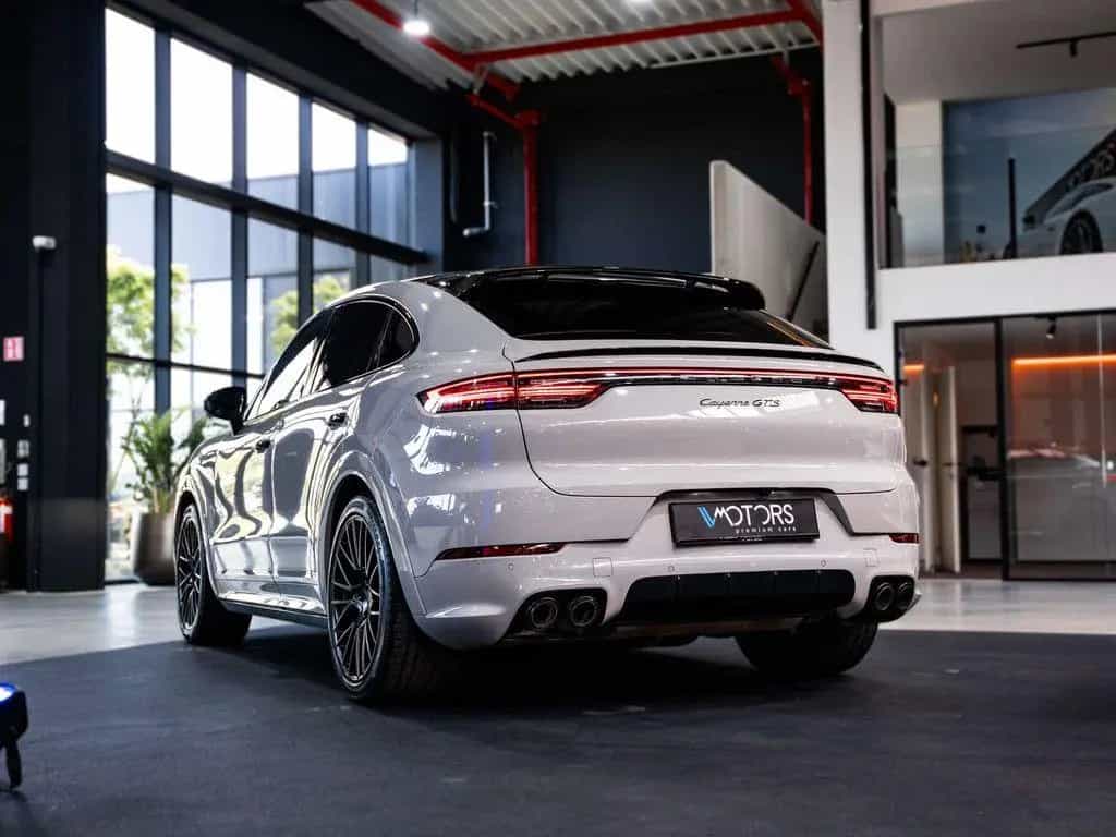 Porsche Cayenne GTS 4.0 Bi-Turbo V8 - Sport Chrono pack 09/2020-photo-3