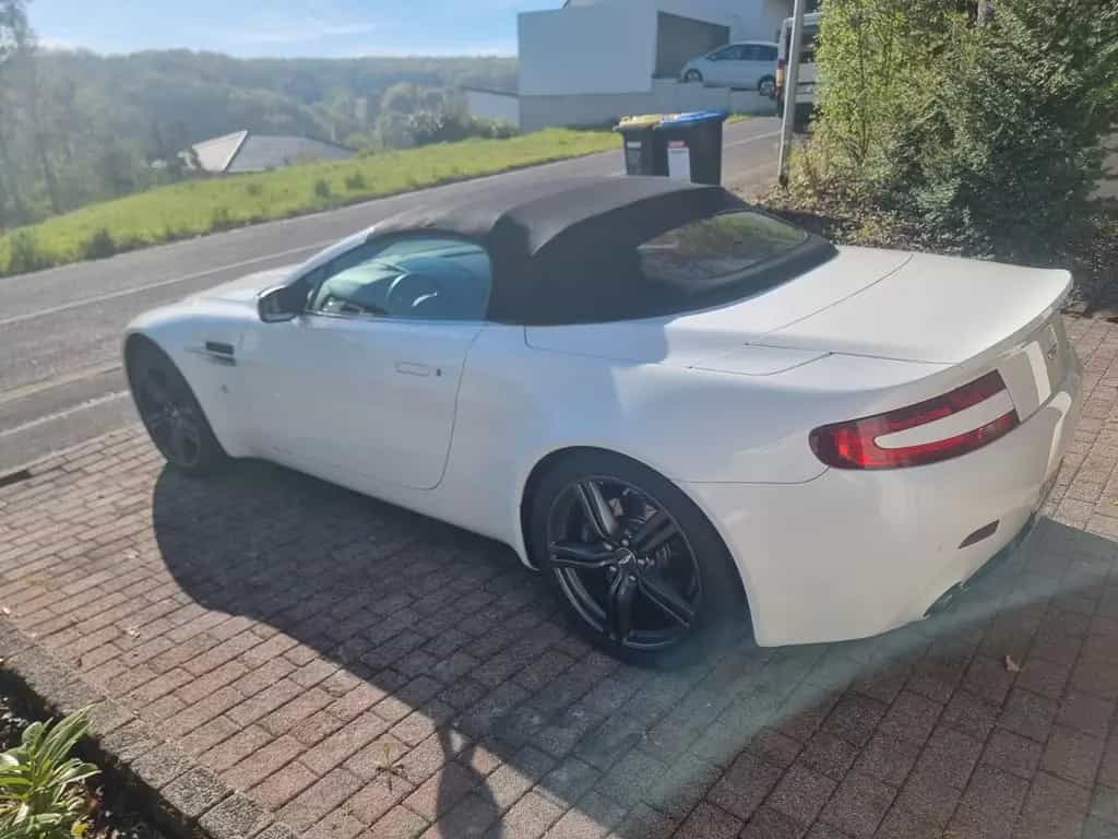 Aston Martin V8 Vantage Roadster 4.7l | Top Zustand | 07/2008-photo-4
