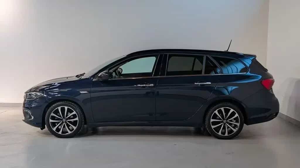 Fiat Tipo 1.4 Lounge*PDC*SHZ*Navi*GJR* 03/2017-photo-10
