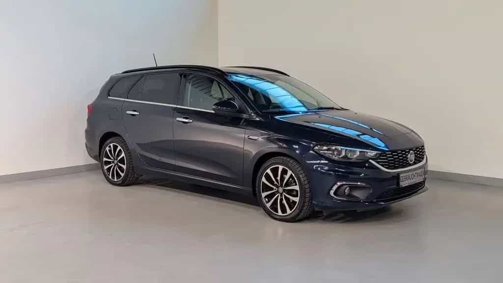 Fiat Tipo 1.4 Lounge*PDC*SHZ*Navi*GJR* 03/2017-photo-12