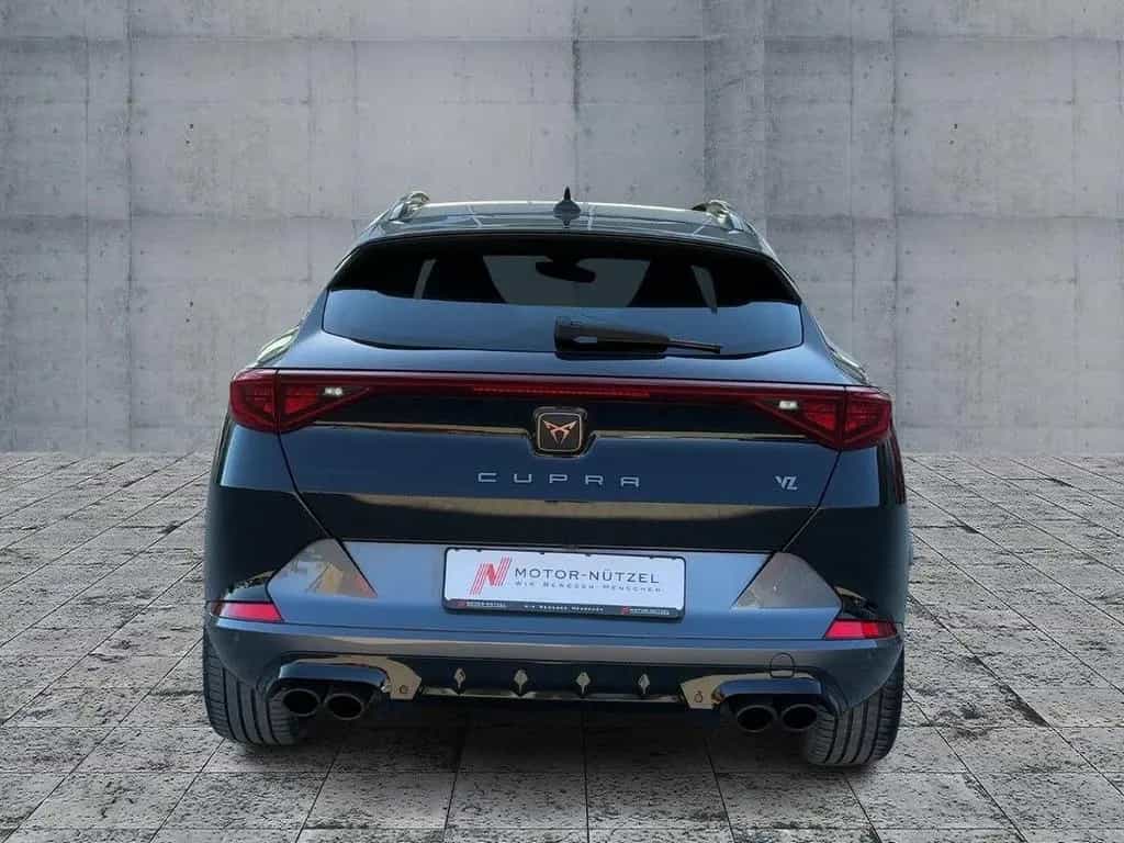 Cupra Formentor VZ 4Drive MATRIX+NAV+AHK+ACC+BEATS+19Z 01/2024-photo-4