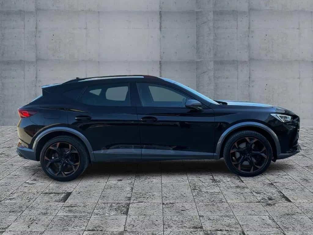 Cupra Formentor VZ 4Drive MATRIX+NAV+AHK+ACC+BEATS+19Z 01/2024-photo-6